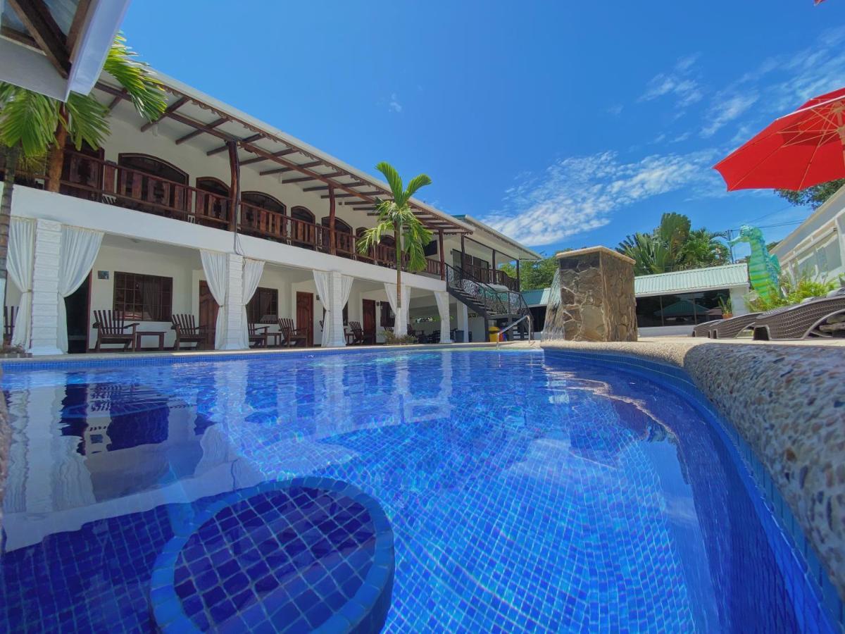 קאוויטה Ocean View Lodge מראה חיצוני תמונה
