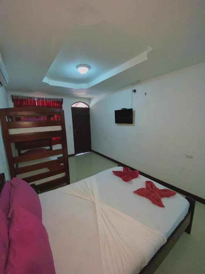 קאוויטה Ocean View Lodge מראה חיצוני תמונה